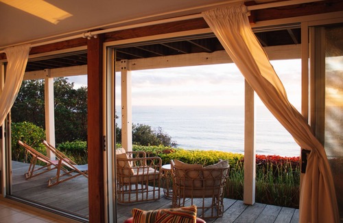Yamba Villa | Pacific Lodge | Studio
