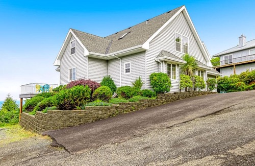Rockaway Beach Casa | Pacific Mist