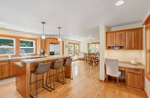 West Haven-Sylvan Casa | Pacific Northwest Retiro. 5 millas a PDX Downtown. Cerca de Alta Tecnología