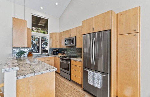 Castroville Casa | Pacific Oasis | An Oceanfront Escape
