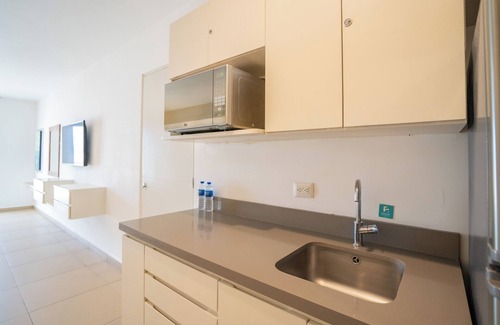 Zona Dorada Hotel | Pacific Palace Beach Tower Hotel
