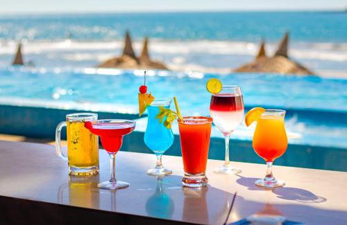 Zona Dorada Hotel | Pacific Palace Beach Tower Hotel