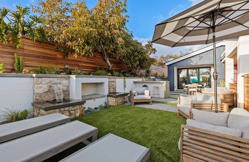 Leucadia Casa | Pacific Paradise: Modern Luxury Oasis in Encinitas