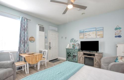 Oceano Casa | Pacific Plaza #505 - Coastal Gem Studio - StudioD-Q