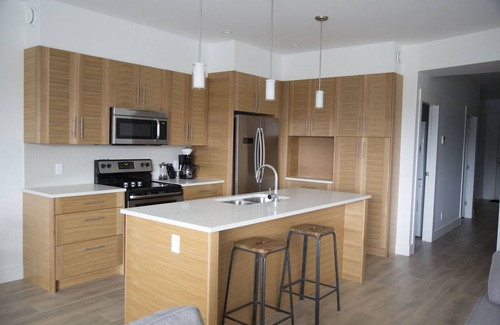 Powell River Hotel | Pacific Point Market & Suites