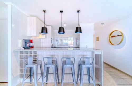 Yeco Apartamento | Pacific Retreat 4D con Terraza y Salida a Playa