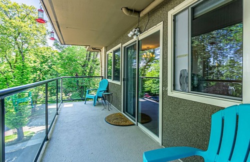 North End Condominio | The Pacific View, bañera con jacuzzi, vecindario histórico de lujo
