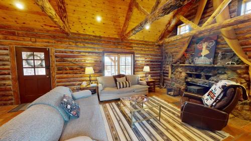 Moab Casa | Pack Creek ~ Gate House