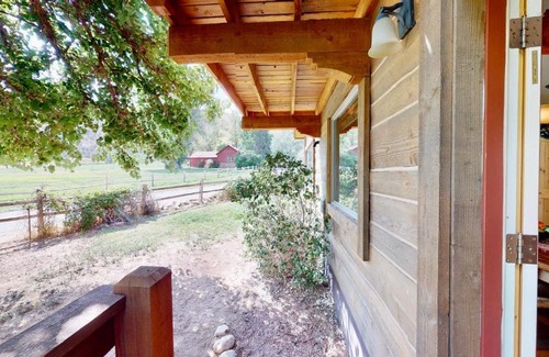 Spanish Valley Casa | Pack Creek ~ Orchard House