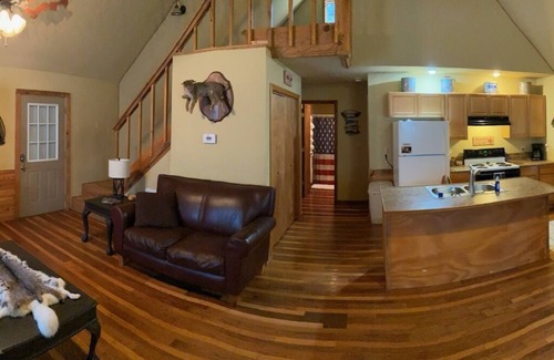 Mountain View Casa | Pack Your Bags And Leave Tonight.