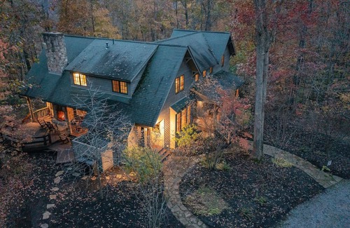 Victor Casa | Paddle House on the Rim of the New River Gorge