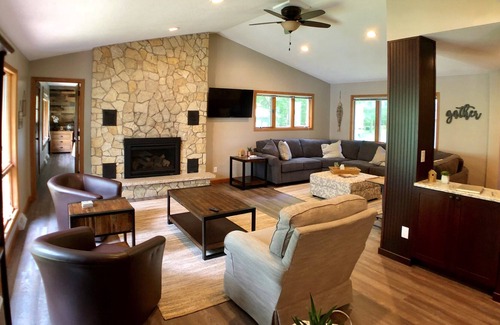 Amery Casa | Paddle, Swim, Fish and Relax - Haga recuerdos duraderos en Lake Wapogasset # 48904