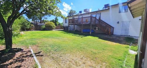 Page Casa | Paddleboards, Grill, Fire Pit, Air Hockey, WD, Brkfst, Sleeps 14