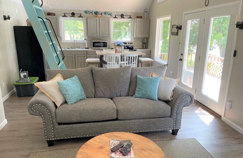 Counce Cabina | Paddlefish on the Tennessee River