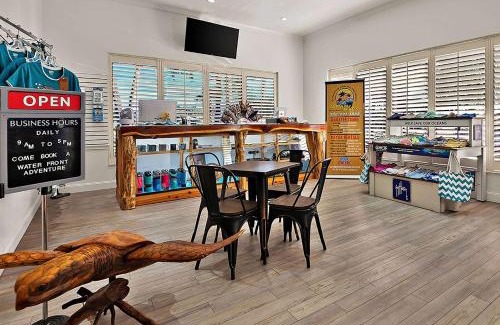 Crystal River Complejo | PaddleTail Waterfront Lodge, Trademark Collection by Wyndham