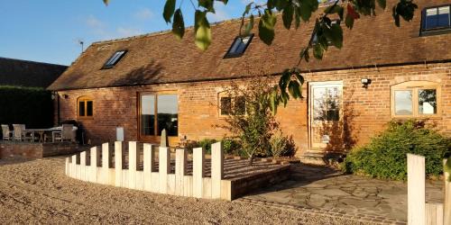 Bridgnorth Casa | Paddock Barn, Bridgnorth - A modern converted barn