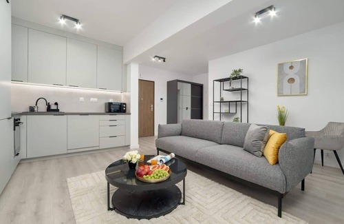 Rzeszow Apartamento | Paderewskiego 51F | Modern Apartment | Balcony