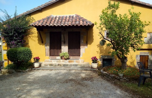 Alfoz de Lloredo Cabaña | Apartamentos Padruno 3 para 2/ 4 personas