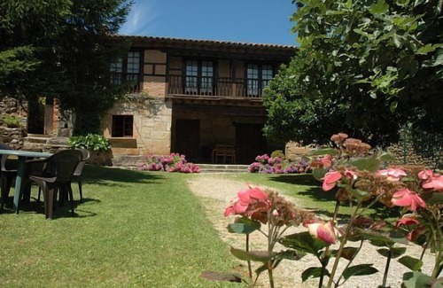 Alfoz de Lloredo Cabaña | Apartamentos Padruno para 4/6 personas