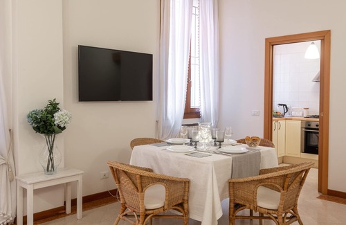 Historic Center Apartamento | Paglia Tre, apartamento de 2 dormitorios en el centro de Bolonia