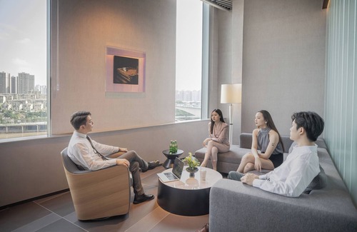 Yuzhong Hotel | Pagoda Hotel Chongqing International Land-sea