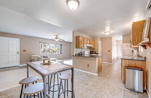 Ainaloa Casa | Pahoa Home w/ Fenced-In Yard: Near Hilo & Parks
