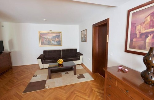 Babanovac Hotel | Pahuljica