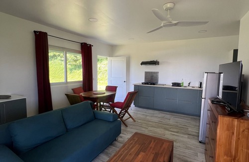 Teahupoo Cabina | Painapo - Mirimiri Lodge