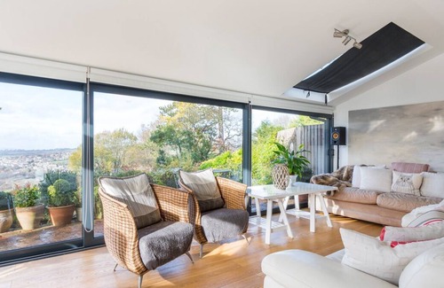 Stroud Villa | Painswick Hill House