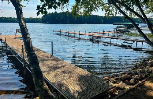 Minocqua Casa | Pair-a-Docks Landing