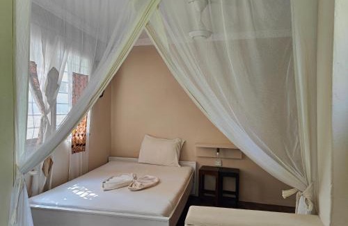 Paje Hotel | Paje By Night Bungalows