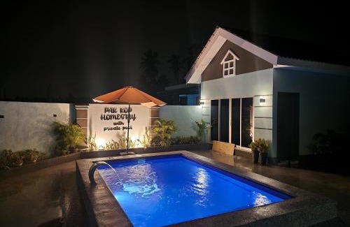 Kampung Sungai Aceh Casa | Pak Kop Homestay with private pool