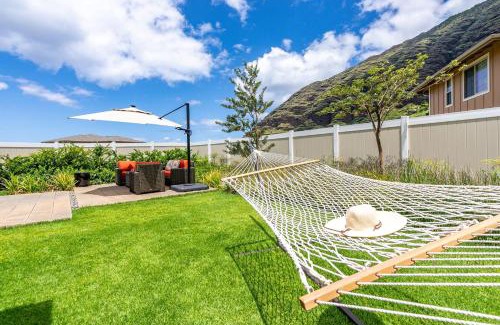 Makaha Valley Casa | Pakele Oahu by AvantStay 5 Min to Makaha Beach