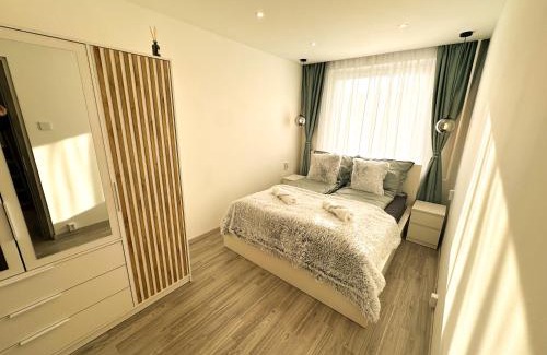 Szekesfehervar Apartamento | Palace City Apartman,T8, AC, Klima