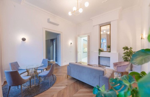 Corvin negyed Condominio | Palace Inn- Downtown
