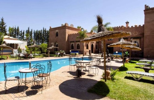 Sidi Abdallah Ghiat Villa | Palacio con 2 villas y 2 piscinas en Sidi Abdellah Ghiat