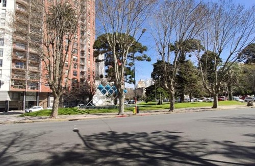 La Plata Apartamento | Palacio del bosque
