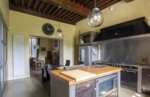 Saint-Loup-Geanges Villa | Palais De Reon - Siete Habitaciones Villa, Capacidad 14