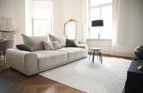 Mitte Apartamento | Palais Passy~Design Suite mit Ausblick im Zentrum
