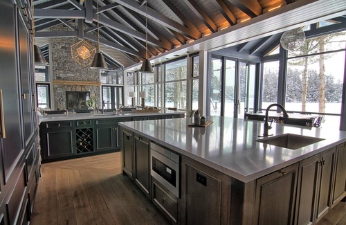 Muskoka Lakes Cabaña | Palatial and private 7 Bed | 6 Bath Lake Rosseau! Sunsets!
