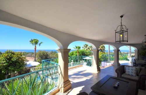 Urbanización Hacienda las Chapas Villa | Palatial Villa in Hacienda Las Chapas, Marbella