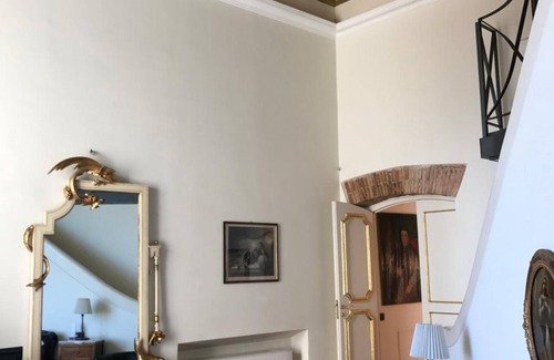 Historical Downtown Salerno Cama Y Desayuno | Palazzo Conforti B&B