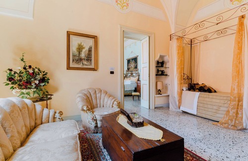 Squinzano Cama Y Desayuno | Palazzo De Castro