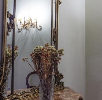 Sant' Ambrogio Apartamento | Palazzo dei Ciompi Suites