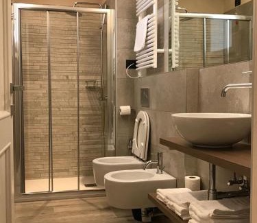 Parma City Centre Apartamento | Palazzo Domanto Apartments Parma