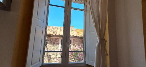 Capraia Isola Villa | Palazzo Renzi