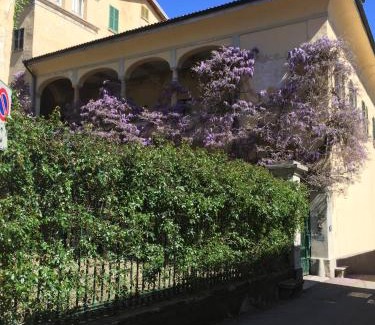 Castello Cabiaglio Cama Y Desayuno | Palazzo Ronchelli