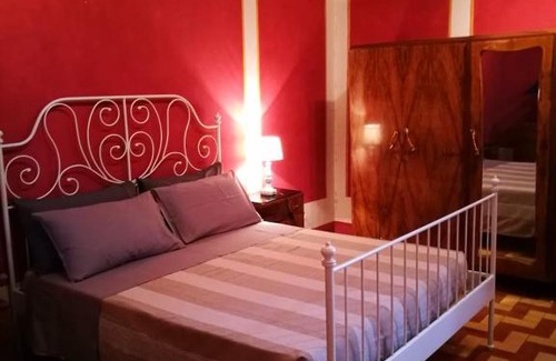 Trevi Casa | Palazzo Valenti - Camere in palazzo rinascimentale