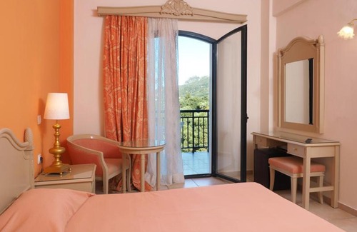 Lakones Hotel | Paleo ArtNouveau Hotel - Adults Only