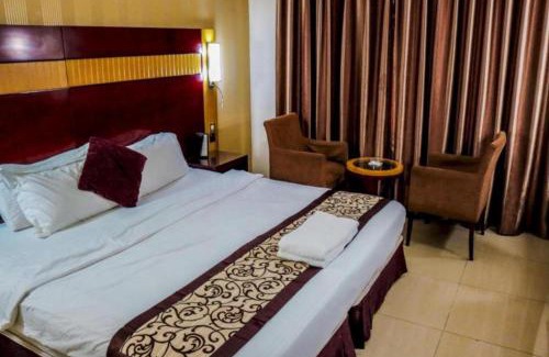Naif Hotel | Palette Phoenix Hotel